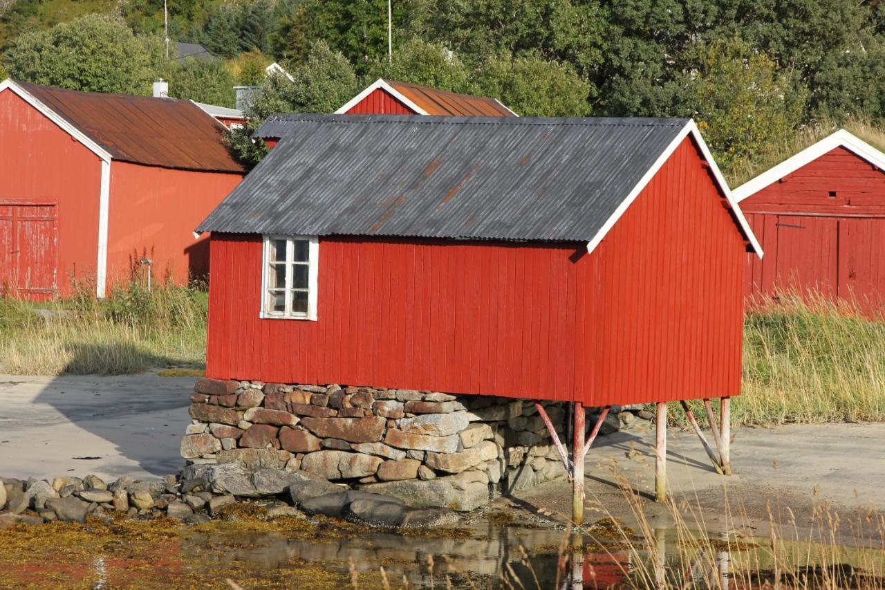 Hus Pa Vakre Ramberg Fra 1904 Villa Exteriör bild